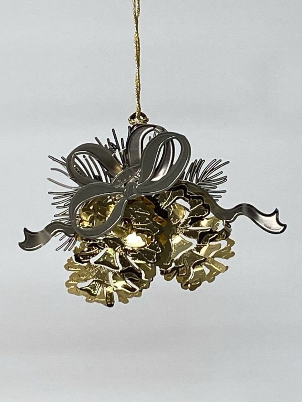 Baldwin Brass 2001 Pinecones Christmas Ornament 24KT Gold Finished NIB